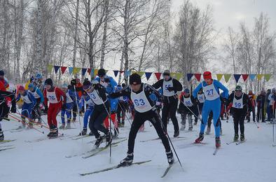 На старт «Первомайской лыжни» вышли 150 человек