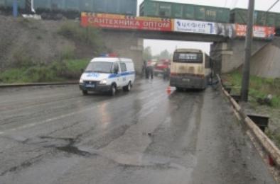 Коркинский автобус попал в серьёзное ДТП