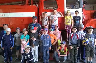 Школьники побывали в гостях у пожарных Коркино