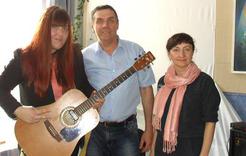 В Коркино состоялась осенняя встреча любителей гитары