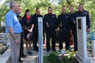 В Коркино сослуживцы почтили память погибшего товарища