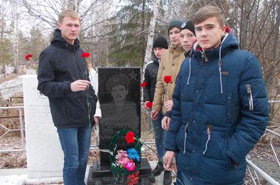 В Коркино студенты вспоминали погибшего выпускника