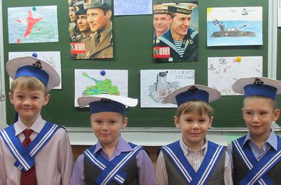 Школьники Коркино попробовали себя в роли защитников Отечества