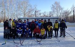 В Коркинском районе по инициативе «единороссов» прошёл хоккейный турнир