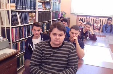 Студентам Коркино рассказали о выборах