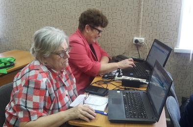 Коркинские пенсионеры прошли обучение компьютерной грамотности