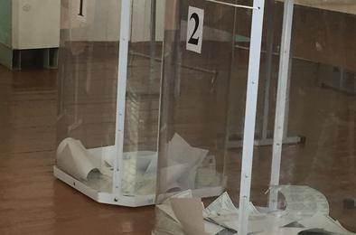 На выборах в Коркинском районе проголосовали около 4 тысяч человек