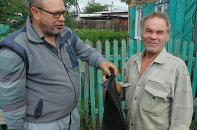Розинских ветеранов-угольщиков поздравили с праздником депутаты