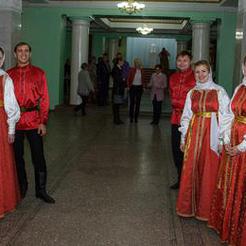 В Коркинском районе ветеранов поздравят «Бажовские самоцветы»