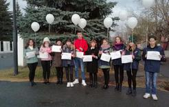 Молодёжь Коркино провела акцию в память о погибших в Керчи