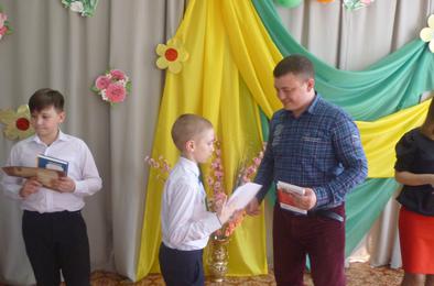 Школьники состязались в литературном конкурсе